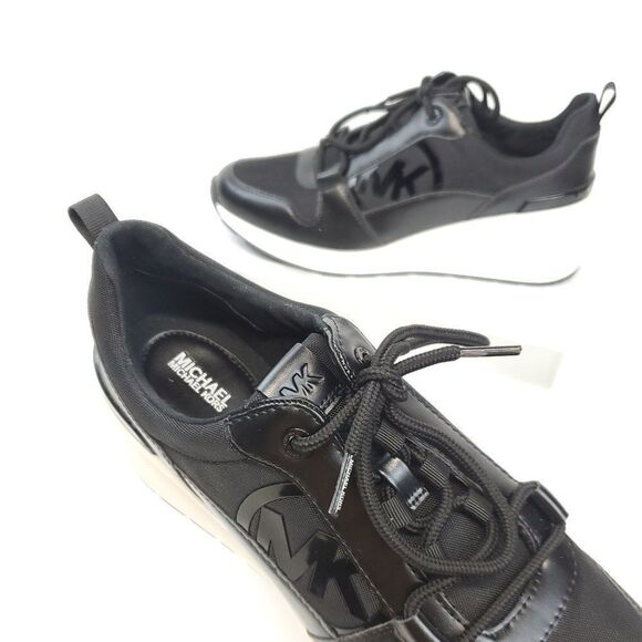 MICHAEL Michael Kors Stacy Trainer Lace Up Sneakers NWOB US 11 - Picture 12 of 13